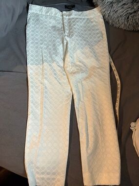 Banana Republic White Textured Circle-Pattern Pants with Navy Trim